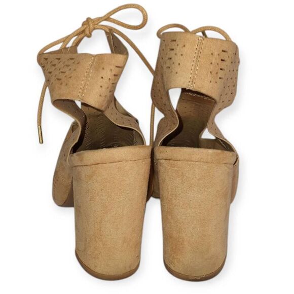 QUPID TAN OPEN TOE BLOCK HEELS BOOTIES SZ.7.5 EUC. - Picture 5 of 9